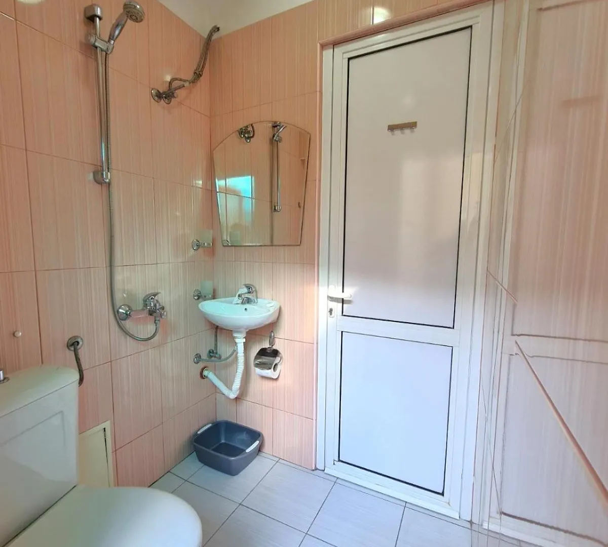 Mateo Center Apartment Varna